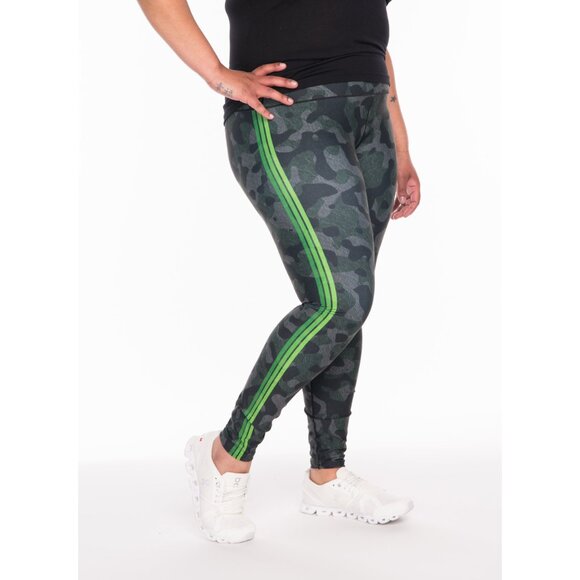 Moss Camo Redux Yoga Pants *FINAL SALE* - Picture 2 of 4